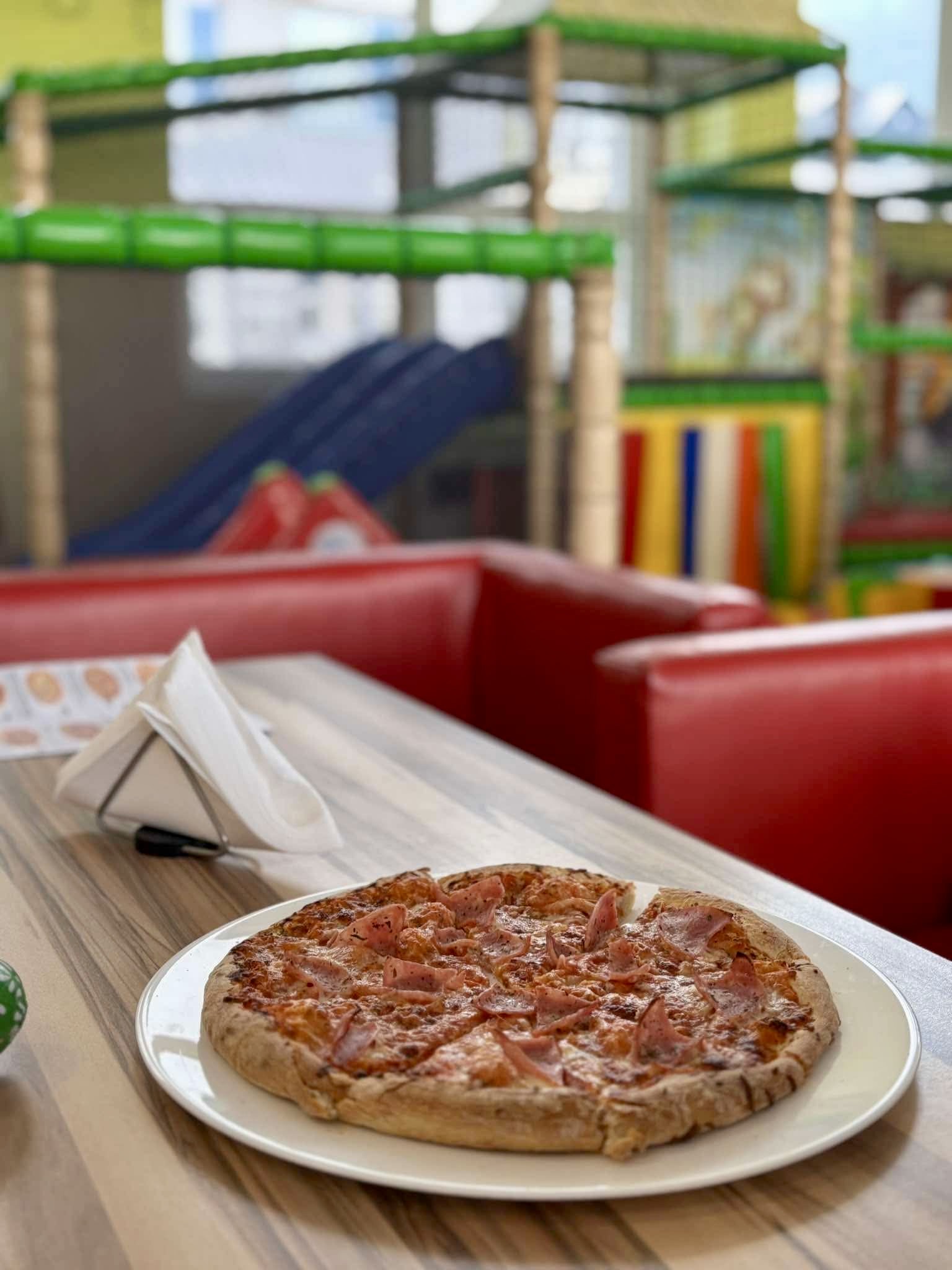 Chutná pizza a občerstvenie